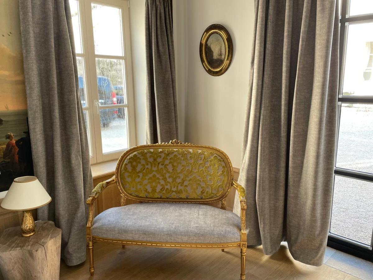 Bed and Breakfast L'Orangerie Neufchâteau Esterno foto